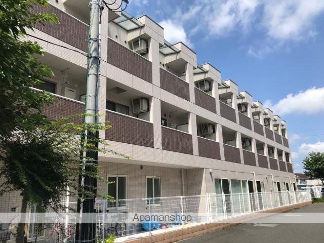 アヴァンスの外観写真