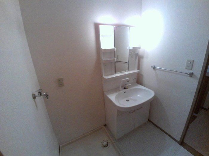 洗面設備　※別号室参考写真です