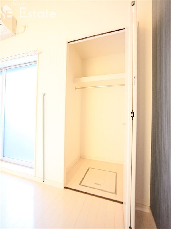 収納　クローゼット