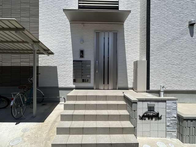 エントランス　エントランス