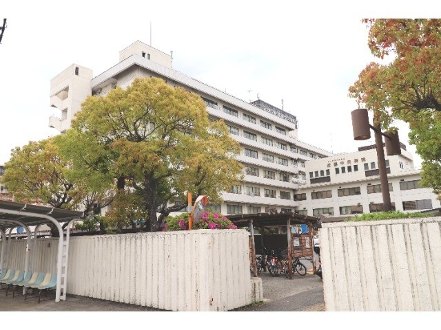 病院　公立学校共済組合近畿中央病院（病院）まで2852m