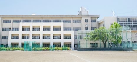 中学校　尼崎市立南武庫之荘中学校（中学校）まで756m