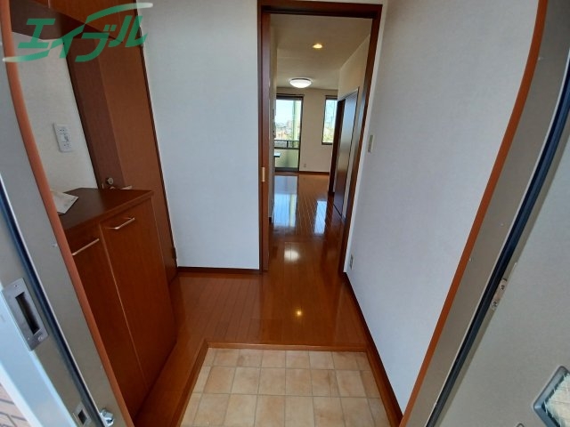 玄関　同型参考写真