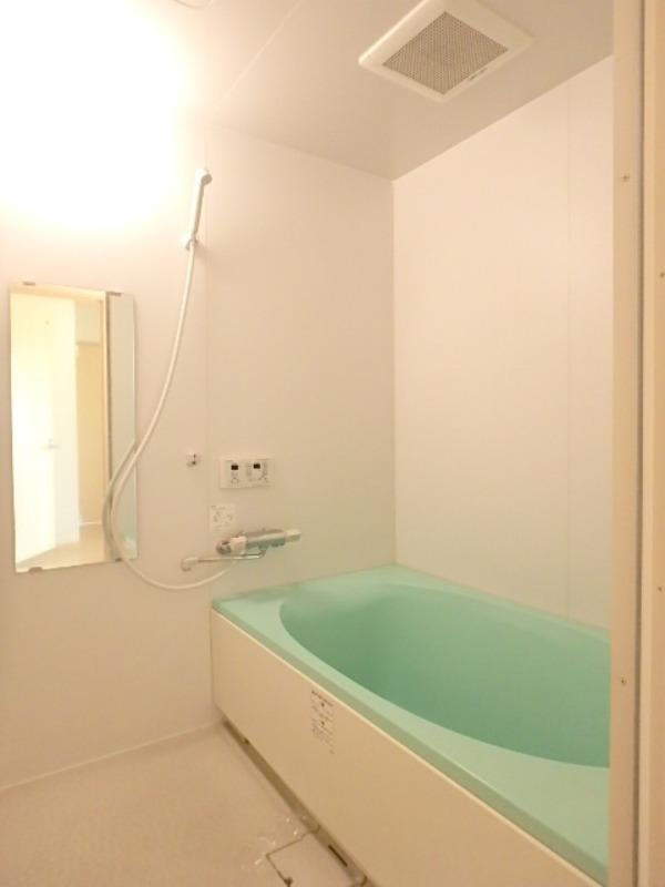 バス・シャワールーム　図面と現状に相違がある場合には現状を優先