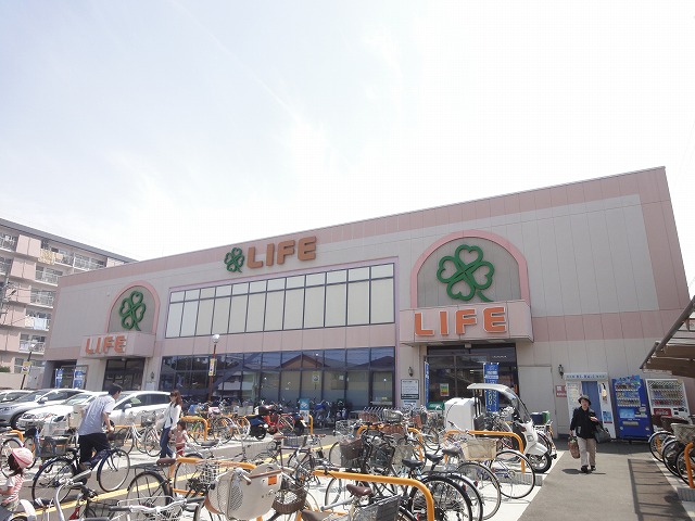スーパー　ライフ 西京極店（スーパー）まで759m