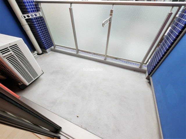 バルコニー　バルコニーがあります