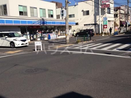 コンビニ　ローソン 前野町六丁目店（コンビニ）まで483m