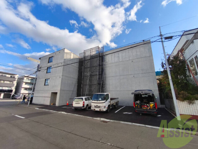 建物外観　札幌市中央区南二十三条西「ＡＹＡ２３」