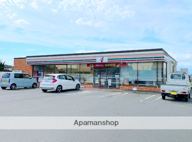 コンビニ　セブン－イレブン三島八反畑店（コンビニ）まで674m