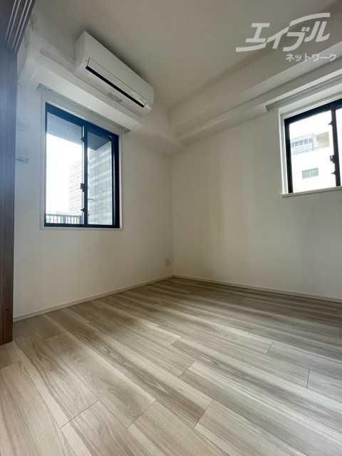 その他部屋・スペース　窓２つ付いてます。