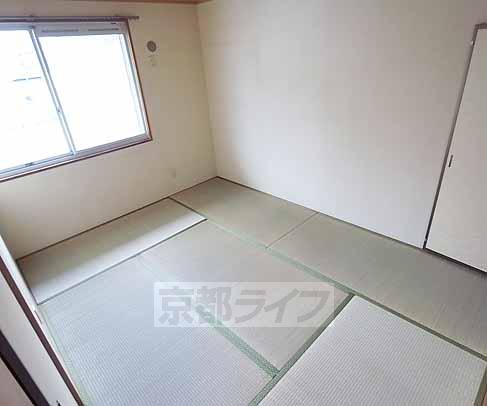 居室・リビング　和室でごろごろ・