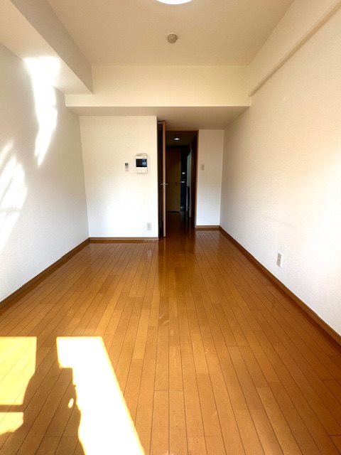 その他部屋・スペース　前は抜けており、明るいです。