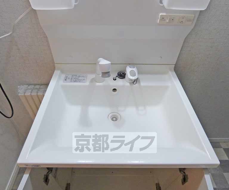 洗面設備　洗面所です。