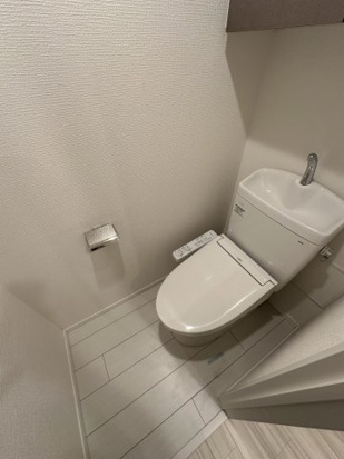 トイレ　※別部屋参考写真