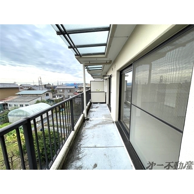 バルコニー　バルコニー