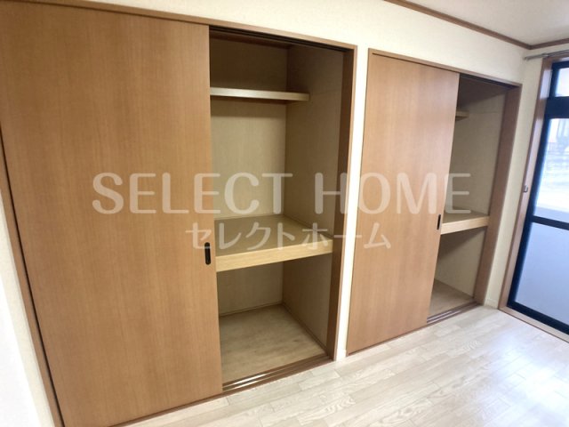 収納　同型タイプ便利な収納スペースです