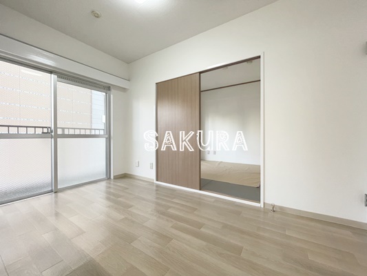 居室・リビング　開放感のあるゆったりとしたお部屋です♪