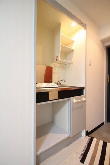 キッチン　同物件別室です。