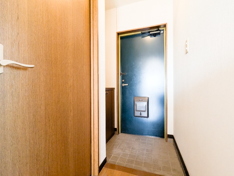 玄関　図面と現状に相違がある場合には現状を優先