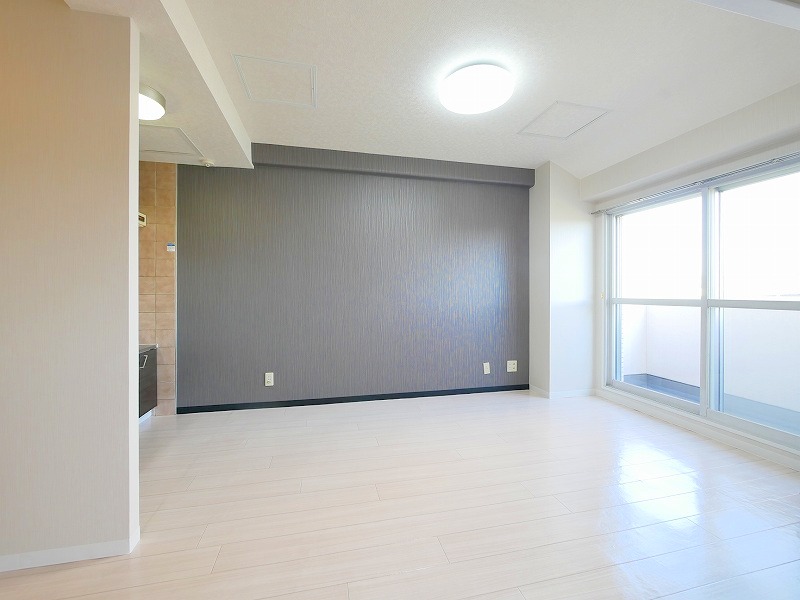 居室・リビング　※別号室参考写真