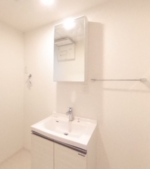 洗面設備　同仕様タイプ