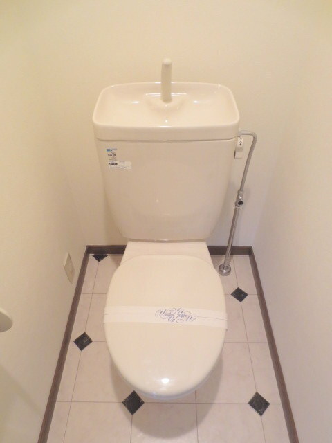 トイレ　現状優先です