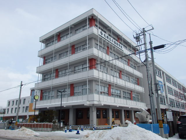 高校・高専　札幌北斗学園（高校・高専）まで256m
