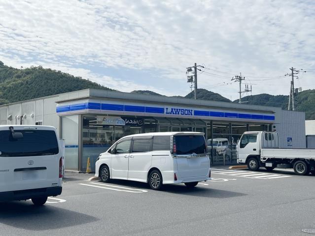 コンビニ　ローソン 御津工業団地入口店（コンビニ）まで641m