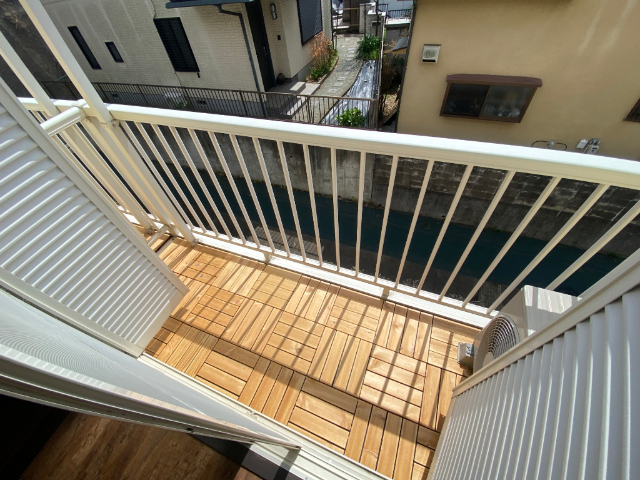 バルコニー