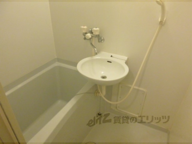 バス・シャワールーム　ユニットバス