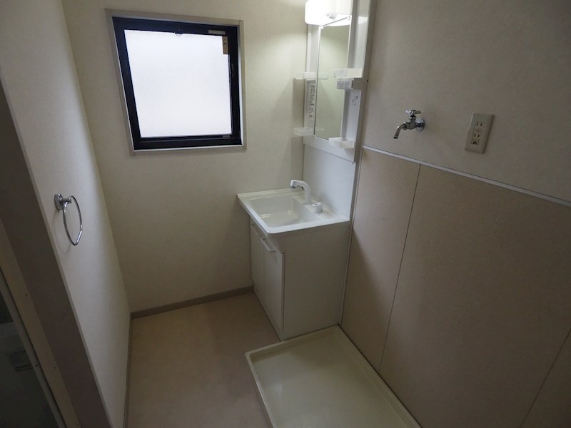 洗面設備　同仕様写真(反転タイプ)