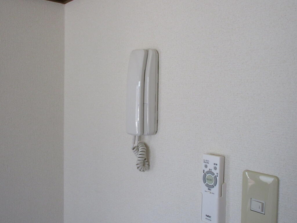 セキュリティ　（参考）他室の写真を使用しています。現況優先となります。