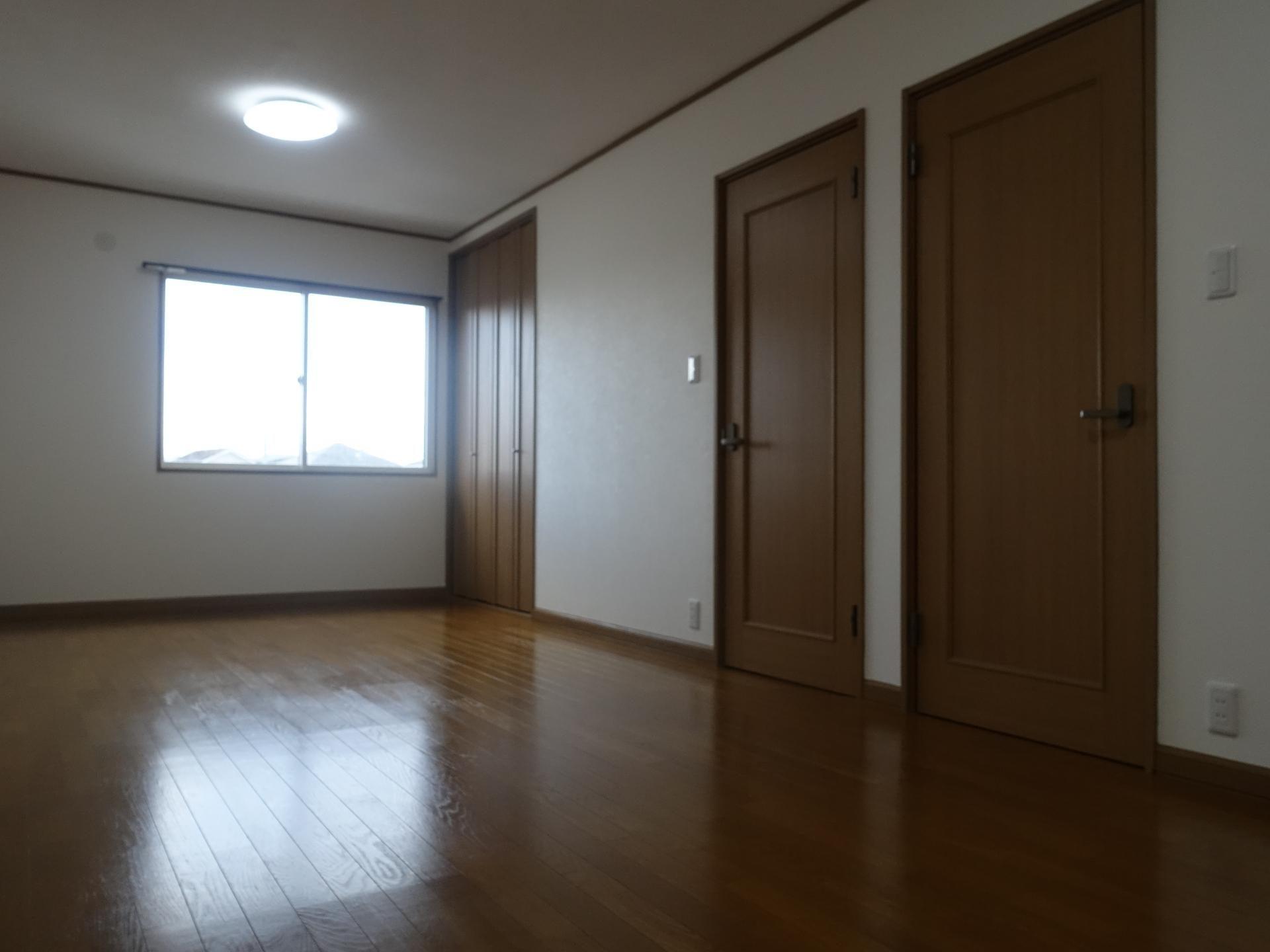 居室・リビング　2F洋室