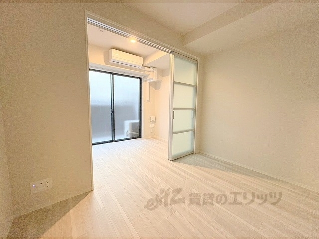 居室・リビング　洋室