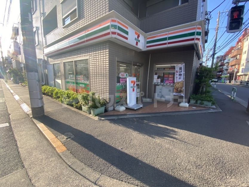 コンビニ　セブンイレブン池袋4丁目店（コンビニ）まで220m