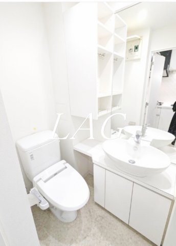 洗面設備　洗面台です。