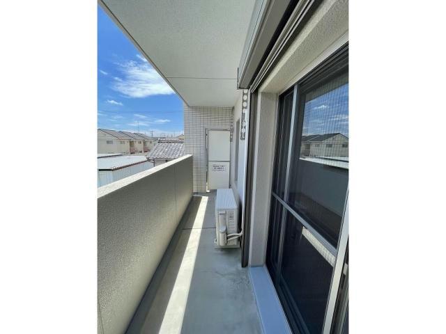 バルコニー　他の部屋の写真です