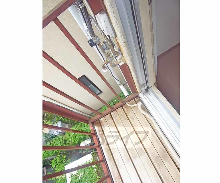 その他設備　バルコニーに洗濯機置けます。