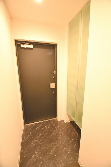 玄関　アルファレガロ岡山駅前