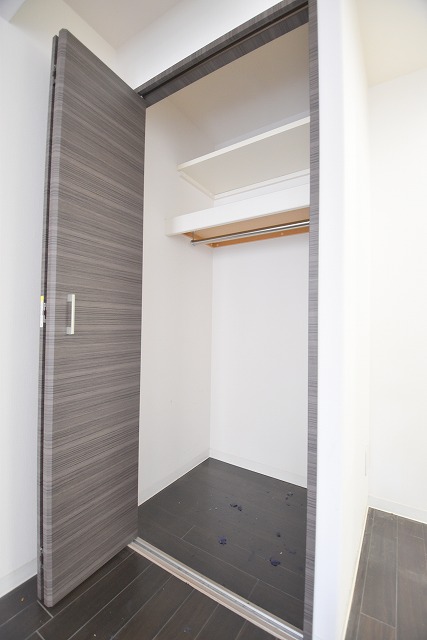 収納　アルファレガロ岡山駅前