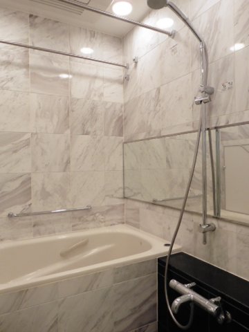 バス・シャワールーム　バス※別部屋参考写真