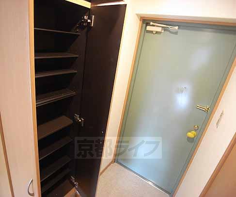 玄関　シューズボックス付き