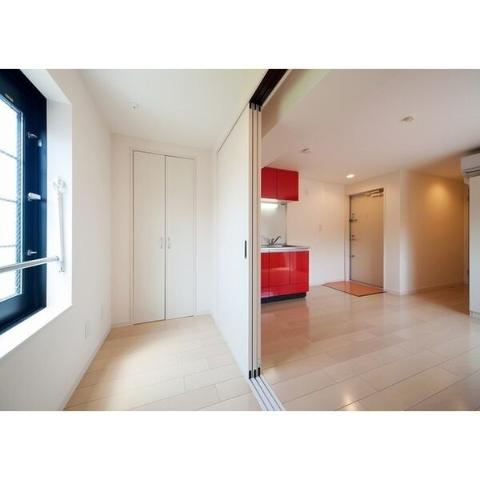 居室・リビング　室内