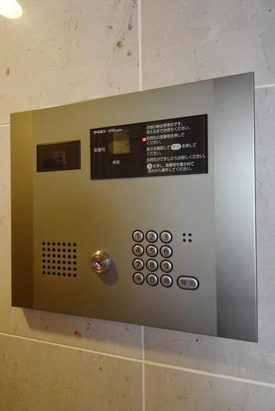 セキュリティ　オートロック完備