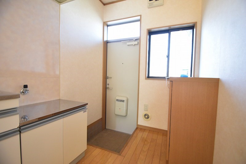 玄関　別部屋参考写真