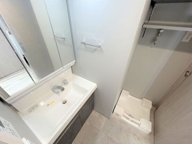 洗面設備　同仕様