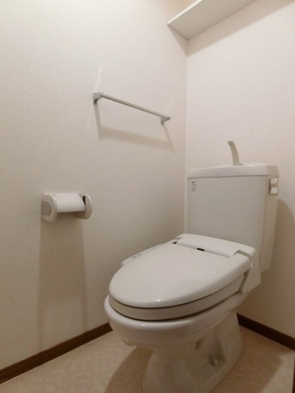 トイレ　図面と現状に相違がある場合には現状を優先