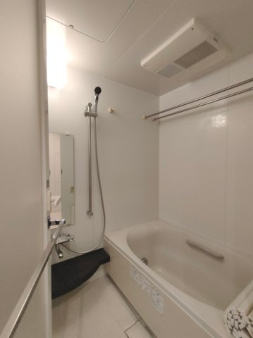 バス・シャワールーム　同物件室内の参考写真になります※現況優先
