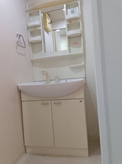洗面設備　※掲載写真は同マンション別部屋参考写真となります