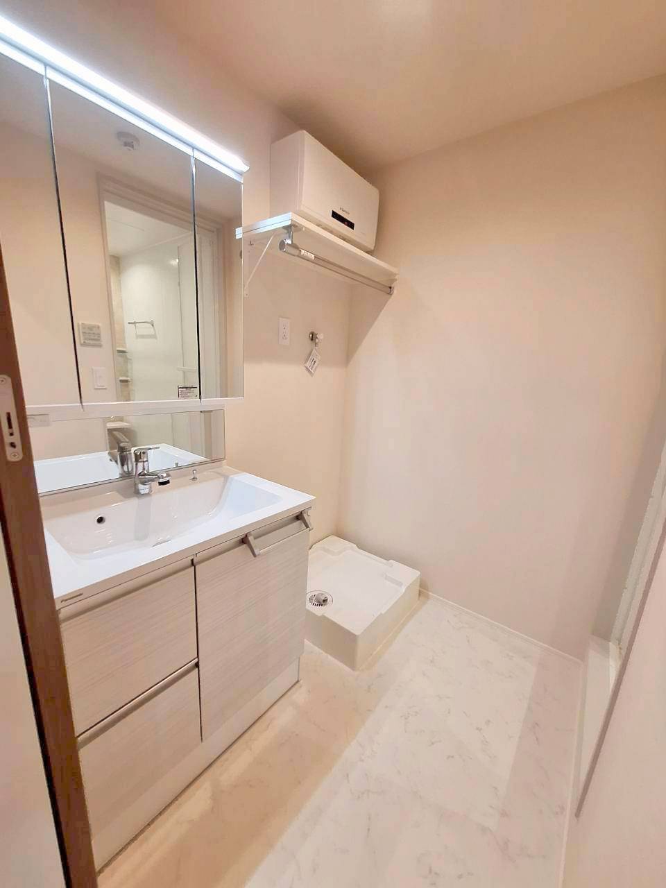 洗面設備　★独立洗面脱衣室★